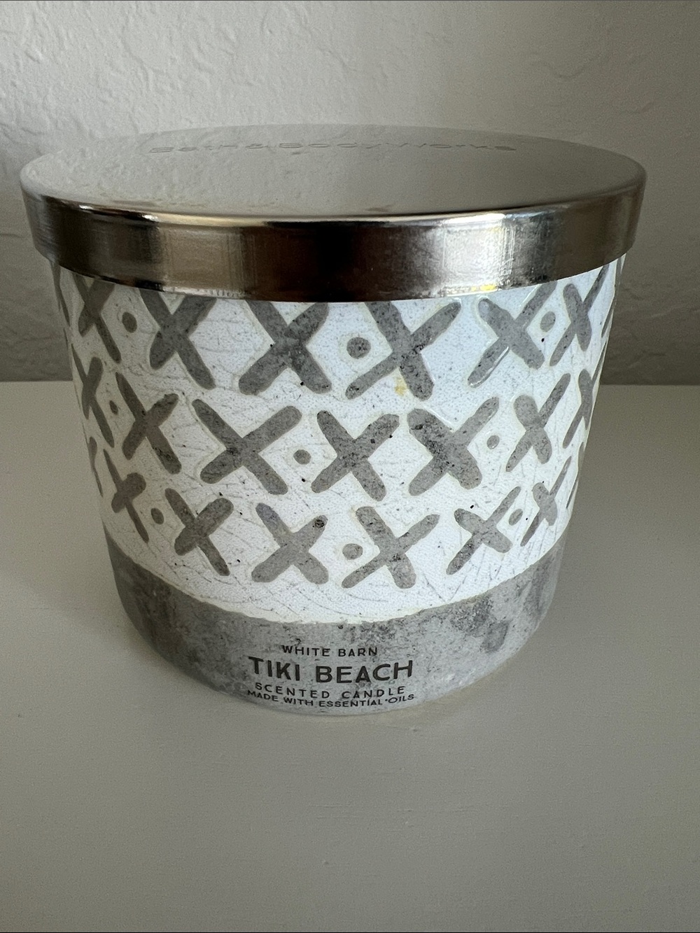 White Barn Tiki Beach Candle in White and Silver Patterned Jar